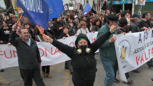 Tohá: Pedir fin del paro sin ofrecer solución es no tener voluntad