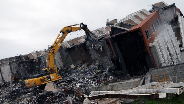 Tribunal condenó a responsables de desplome de edificio Alto Río