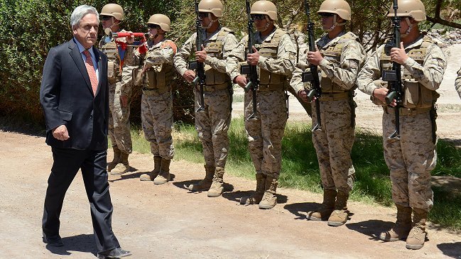 Presidente Piñera acortó gira por paro de municipales y funcionarios públicos