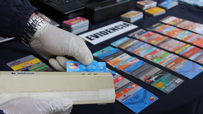 Clonación de tarjetas: Contraloría desautorizó al Sernac