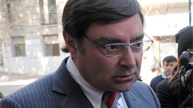 Amuch acusó a mesa de la AChM de 