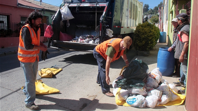 Autoridades anunciaron vacunación en Valparaíso por alerta sanitaria