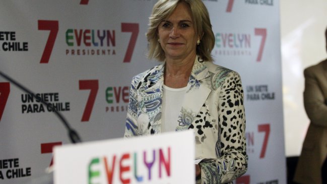 Matthei y cierre de campaña: Si pueden ir los ministros, aleluya