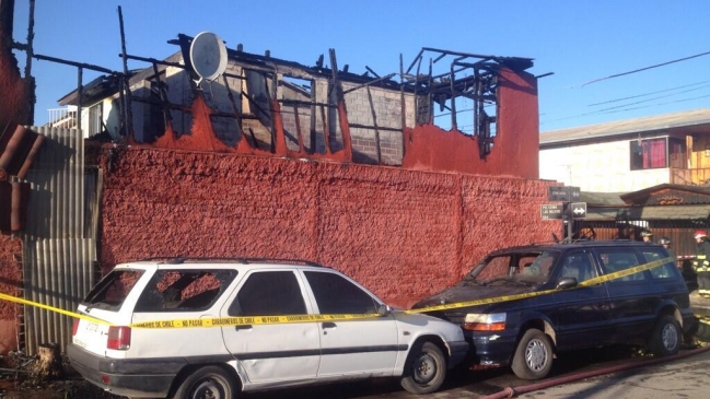 Dos menores murieron en incendio en Peñaflor