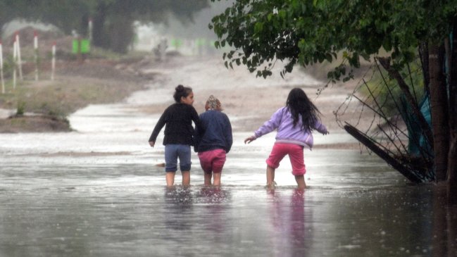 Mujer murió ahogada intentado rescatar a su hijo en Bogotá