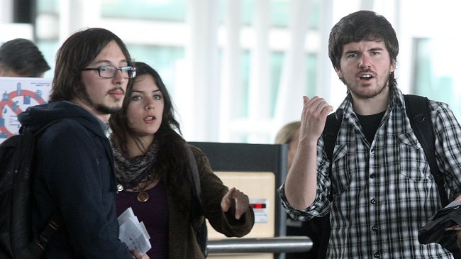 Líderes estudiantiles 2011 cierran este domingo sus campañas parlamentarias