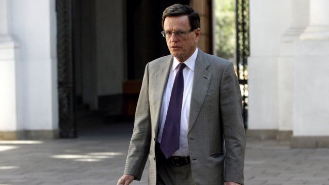 Carlos Larraín: Fue un error bajar a Laurence Golborne