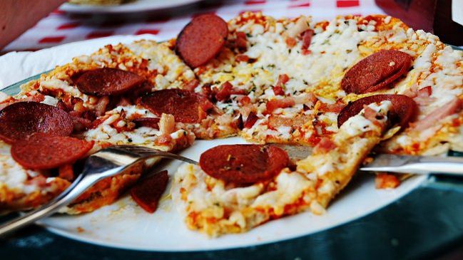 Revisa los 7 alimentos que no deberían estar en tu casa
