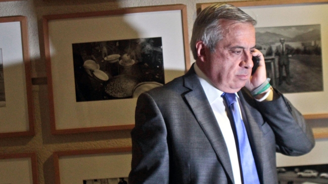 Diputados DC llevarán a Contraloría acusación por irregular contrato del Minsal