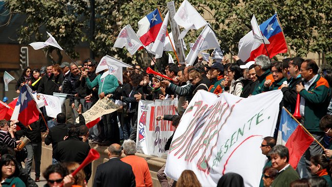 Funcionarios Municipales: Anuncio de Piñera 