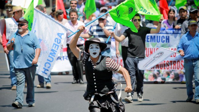 En punto muerto negociación de municipales y Gobierno