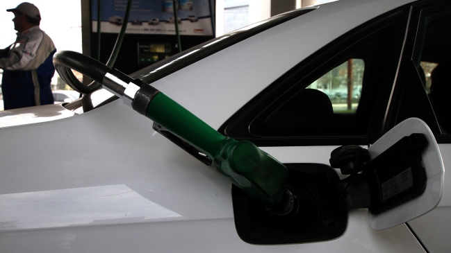 ENAP: Bencinas caerán hasta cinco pesos este jueves