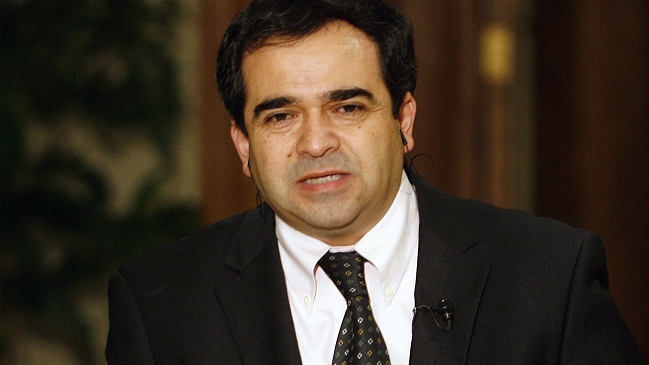 Quintana destacó cohesión en la Nueva Mayoría ante cierre de campaña de Bachelet