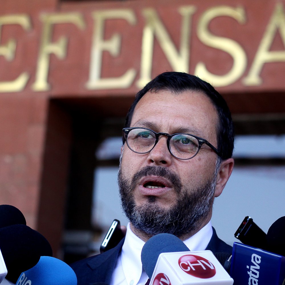 Hinzpeter ante chilenos detenidos en España: Ojalá que allá no acusen montaje