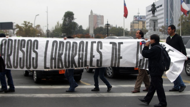 Trabajadores del retail pidieron a candidatos terminar con subcontratación