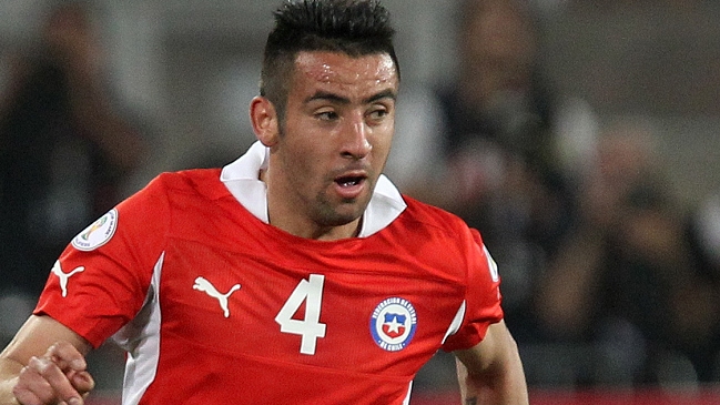 Mauricio Isla quedó descartado para el duelo ante Brasil en Toronto
