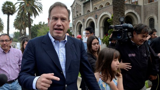 Jocelyn-Holt quitó a Frei Bolívar el récord de menor votación