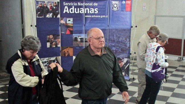 Funcionarios de Aduanas convocaron a paro nacional para este martes