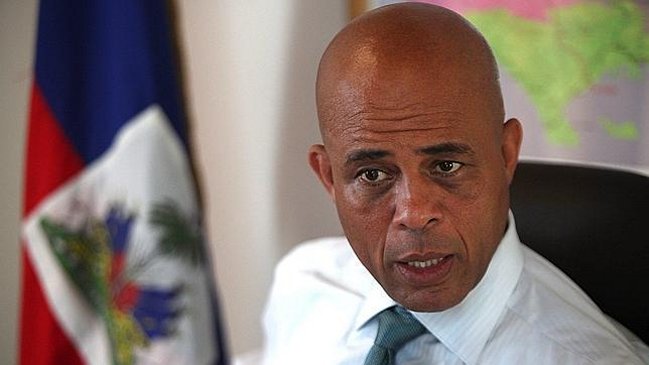 Miles de haitianos pidieron en las calles la renuncia del presidente Martelly