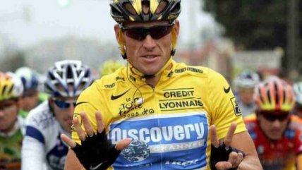  Armstrong denunció encubrimiento de su dopaje  
