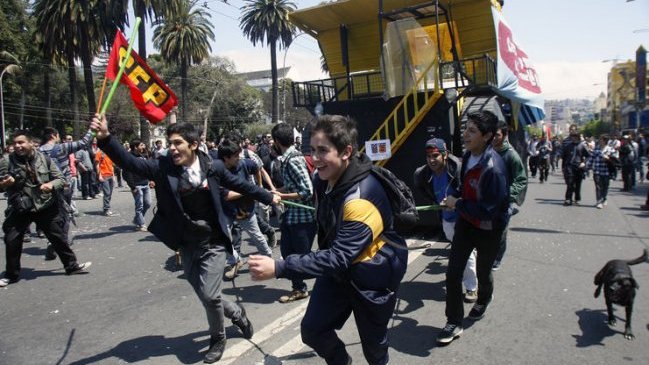 Estudiantes secundarios preparan 