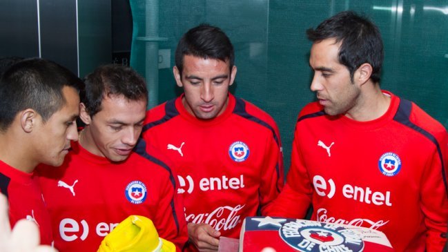 Seleccionados chilenos sufrieron impasse con guardias de hotel de Toronto