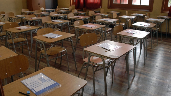 Liceos emblemáticos se restan del Simce