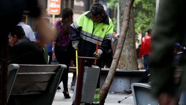 Terminó el paro de los funcionarios municipales de Santiago