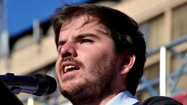 Giorgio Jackson a Revolución Democrática: Debemos llamar a votar por Michelle Bachelet