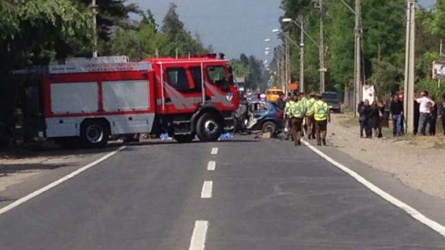 Accidente de tránsito dejó dos muertos en Camino a Lonquén