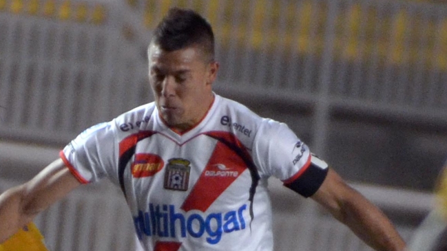 Curicó Unido y Deportes Concepción cierran la 16ª fecha en Primera B