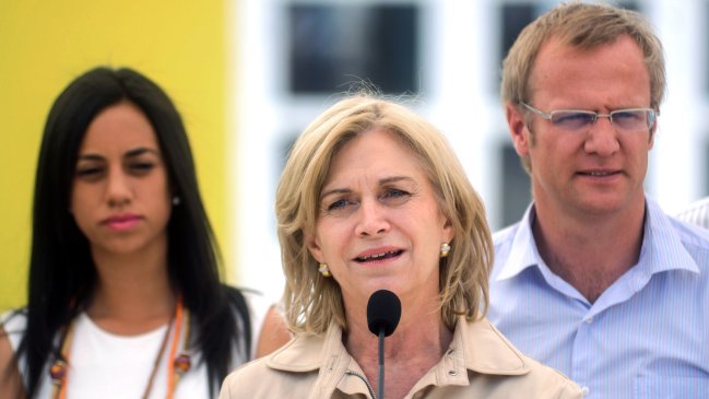 Evelyn Matthei presentó nuevas propuestas para su programa de Gobierno