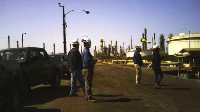 Superintendencia del Medio Ambiente multó a ENAP en 422 millones