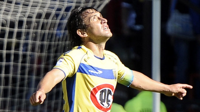 ¿Qué jugadores han vestido la camiseta de U. de Chile y U. de Concepción?