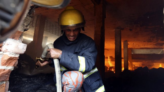 Incendio en fábrica china dejó varios muertos en Italia