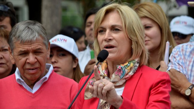 Matthei respondió a Bachelet: Queremos cambiar casi todo