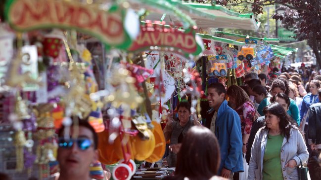 Pese a baja de crecimiento pronostican aumento en ventas navideñas
