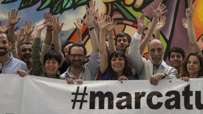 Representantes de la cultura llamaron a marcar AC en segunda vuelta