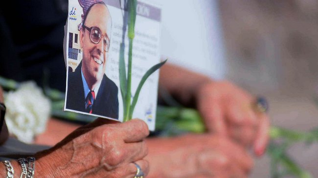 Historiador: Jaime Guzmán odiaba a las mujeres debido a su madre