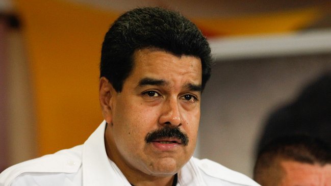 Maduro pide que la Justicia actúe contra Capriles por ofender a Chávez