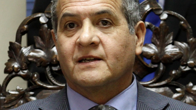 Ministro Carroza se declaró incompetente en causa contra Teillier por atentado en 1986