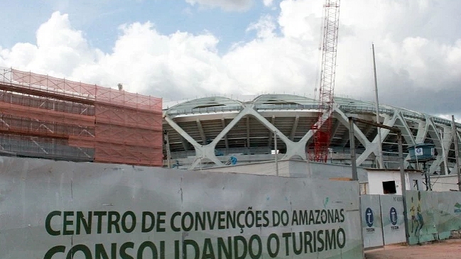 Dos obreros de estadio mundialista de Manaos fallecieron este sábado