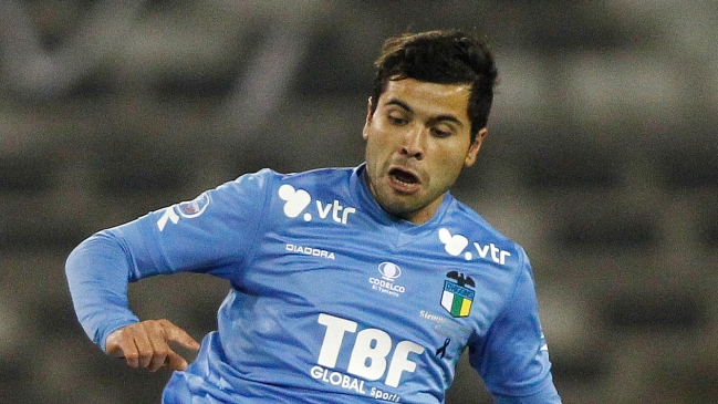 Claudio Meneses se convirtió en el tercer refuerzo de Audax Italiano