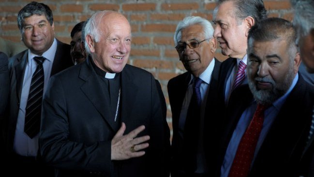 Michelle Bachelet recibió el saludo de la Conferencia Episcopal