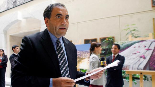 Bancada PS criticó dichos de Martínez por gabinete de Bachelet