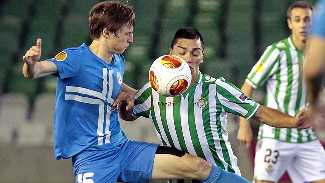 Lorenzo Reyes y Claudio Bravo alcanzaron octavos en la Copa del Rey con sus equipos