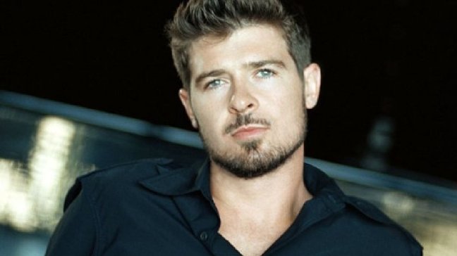 Organización femenina nombró a Robin Thicke el 