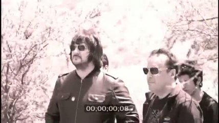   Los Tres adelantaron extracto de su nueva canción 