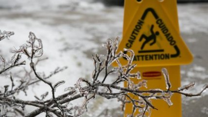   Gigantesca tormenta de hielo causa estragos en Canadá 