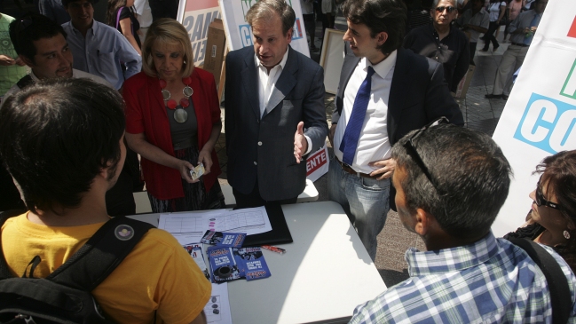 Ministra del caso firmas levantó cargos contra notaria Acharán